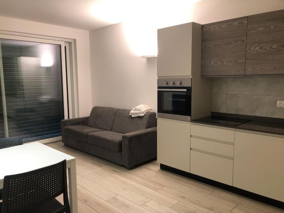 Appartamenti Moderni, Luminosi E Tranquilli Con Parcheggio Privato - Agritur La Tenuta 特伦托 外观 照片