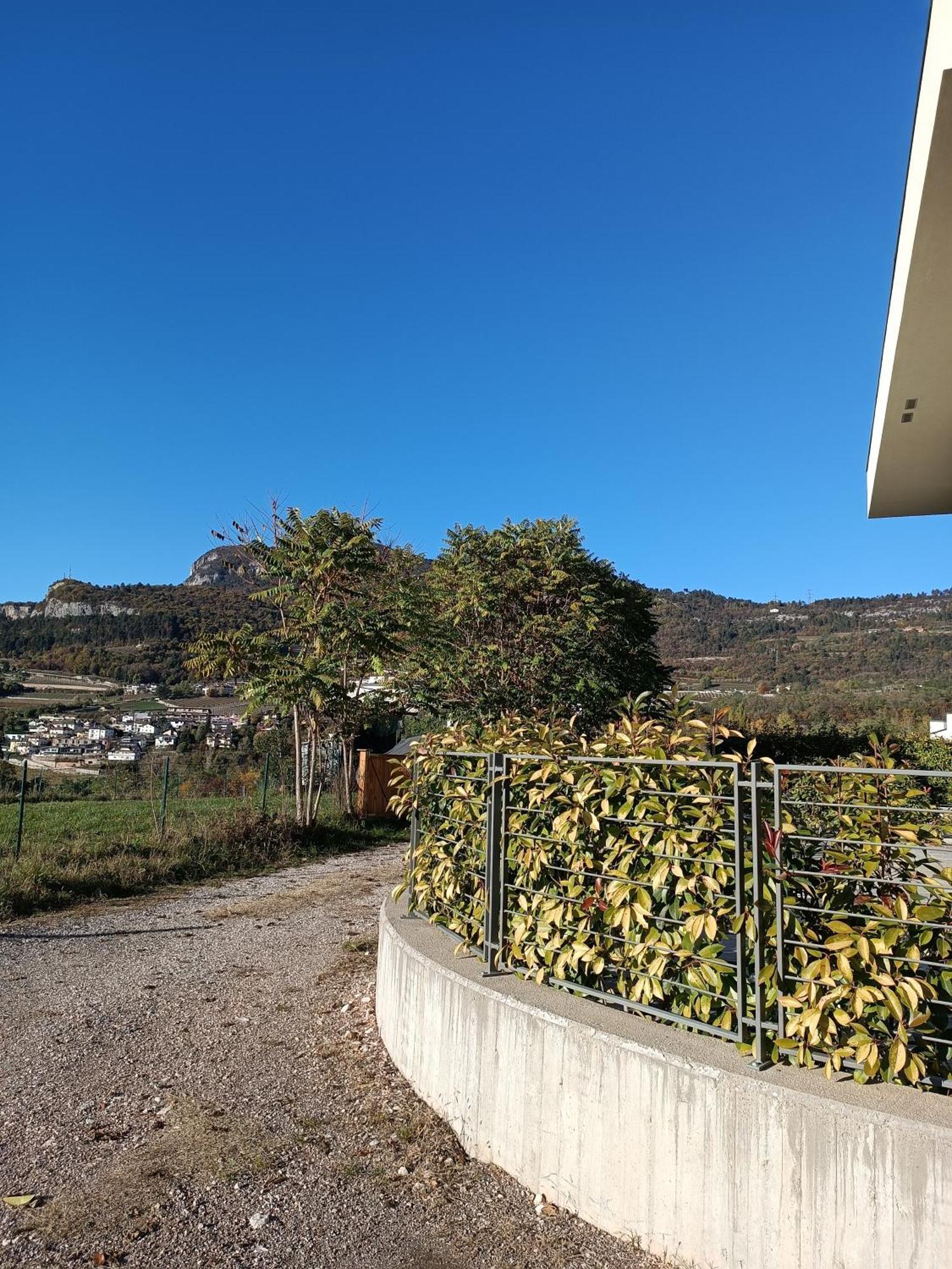 Appartamenti Moderni, Luminosi E Tranquilli Con Parcheggio Privato - Agritur La Tenuta 特伦托 外观 照片